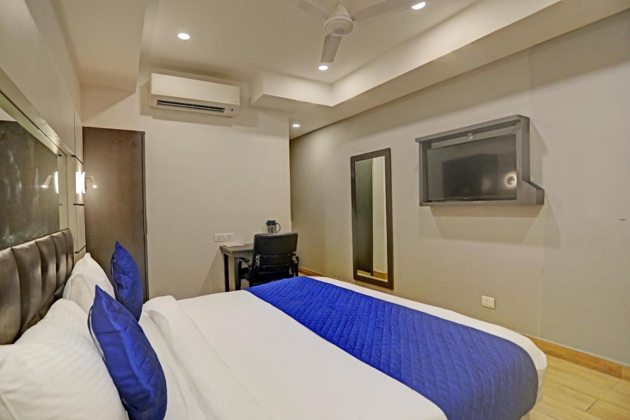 Hotel Royal Saffron By F9